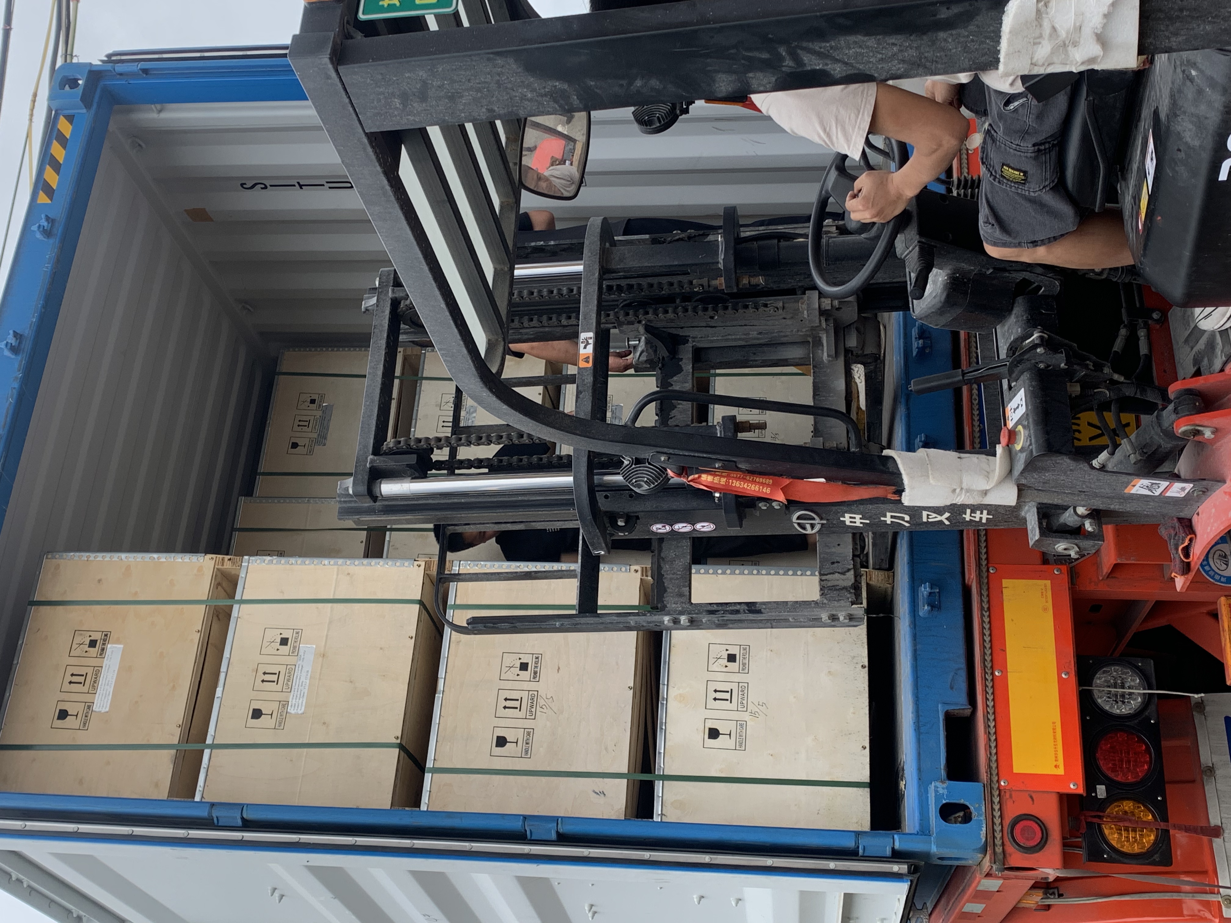 Container loading photo 2
