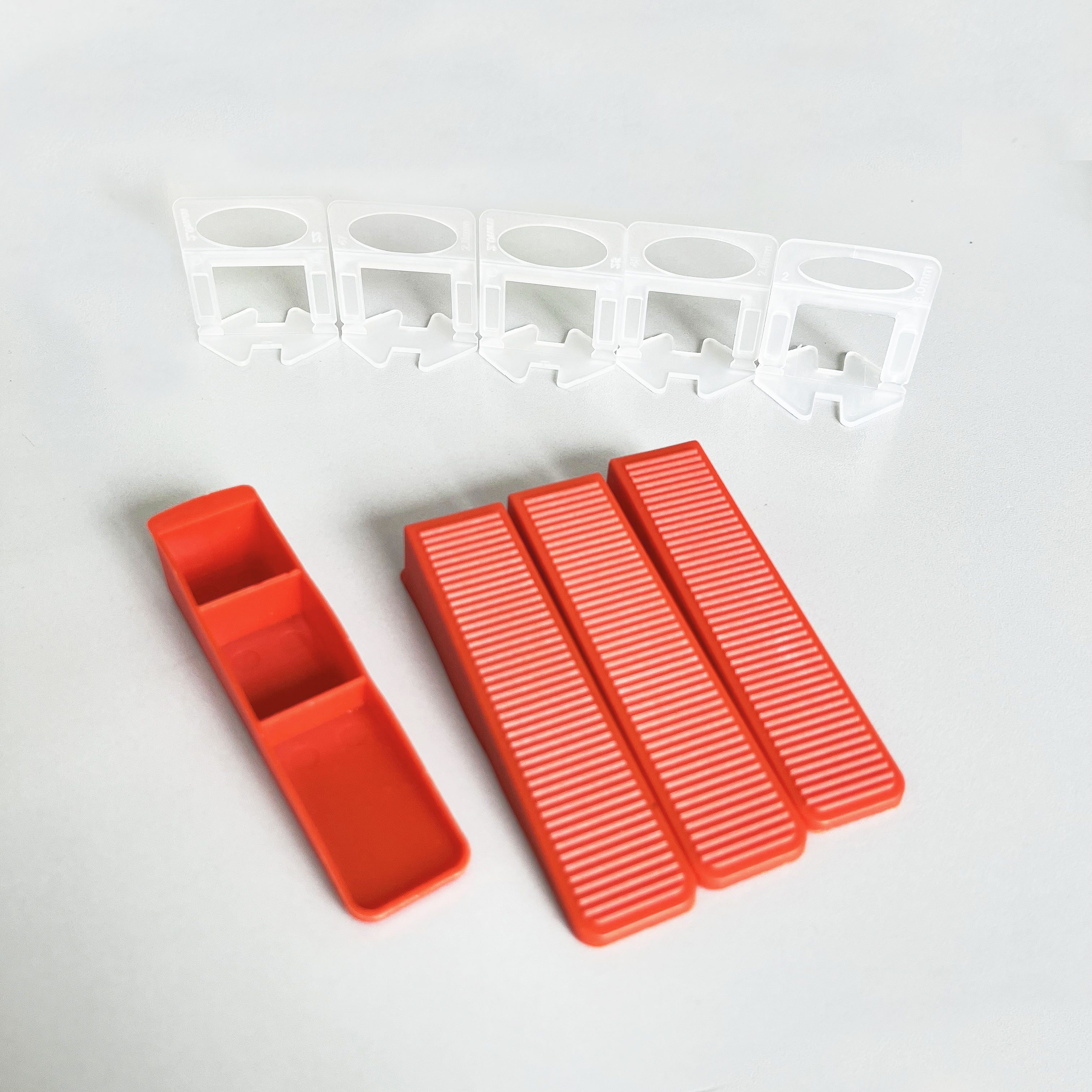 Modern Design PVC & PE Tile Leveling System Clips Thin Hollow Spacer Tiles for Porcelain Floors for Hotel Use Tile Accessories