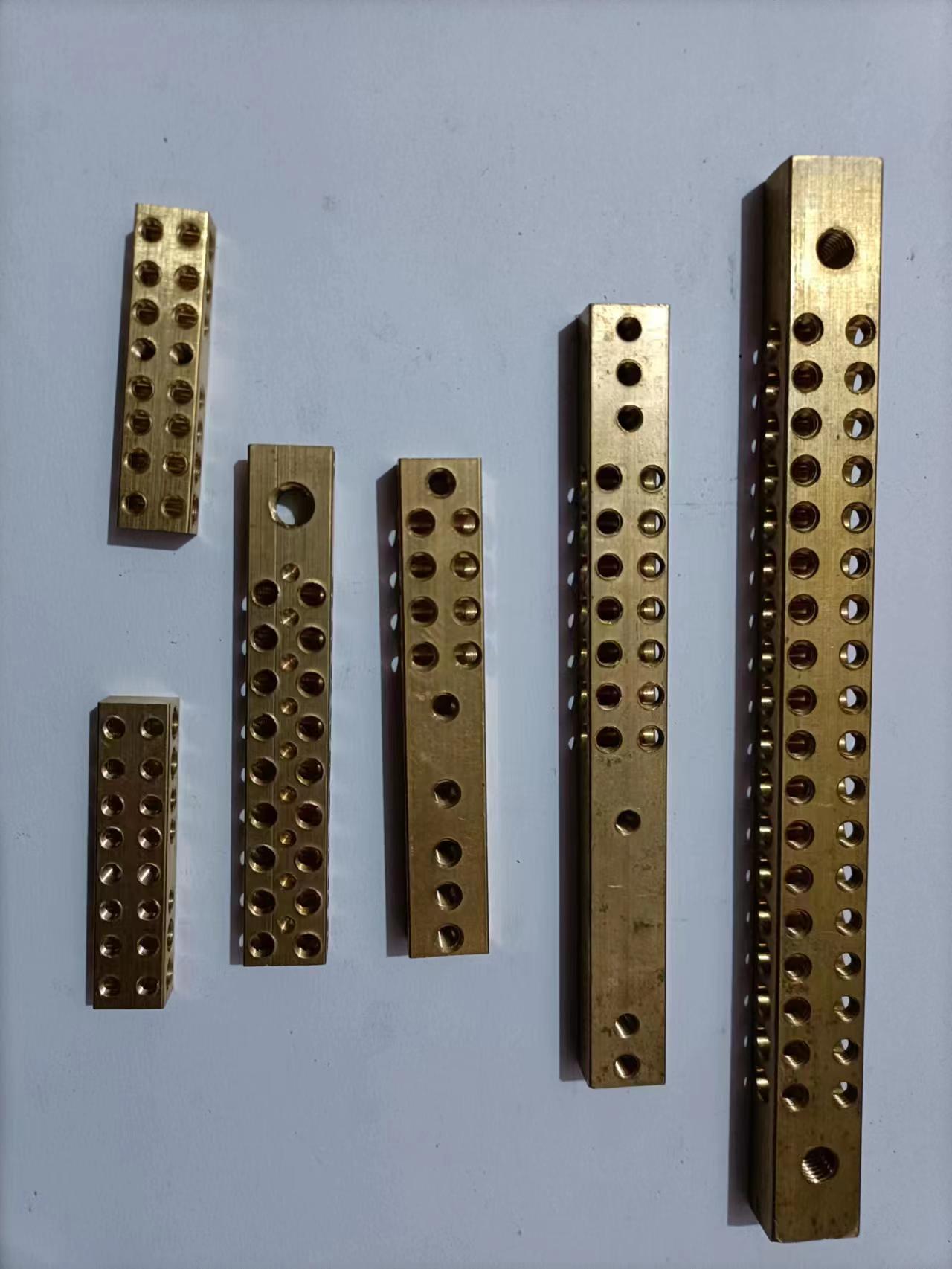Brass Busbar Terminals Tapping Machine Automatic Cutting Drilling Tapping Machine Neutral Link Earth Terminal