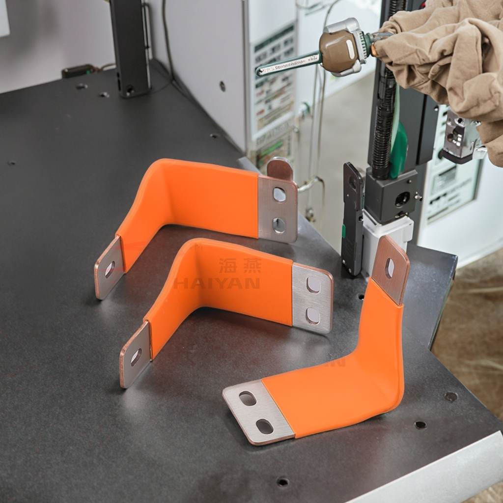 Insulated Dipped Plastic Copper Flexible Connectors for Power Distribution